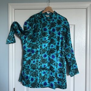 Lauren Lee Woman’s XL Dress Shirt